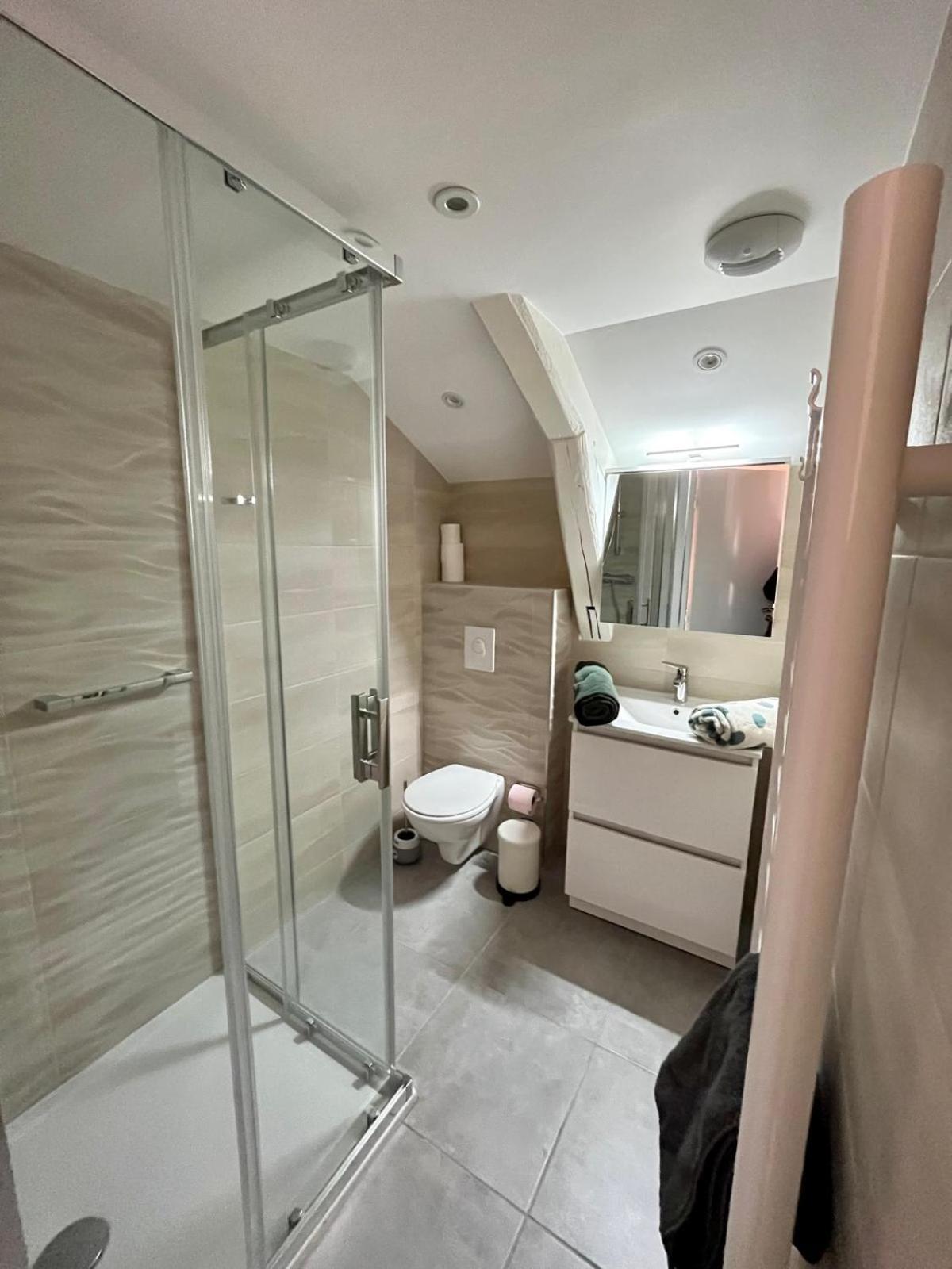 Maison Des Fleurs Apartment La Terrasse  Екстериор снимка